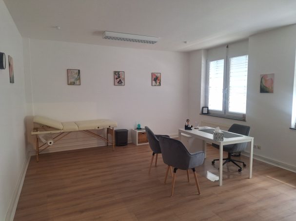 Das Behandlungszimmer Das Behandlungszimmer